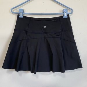 Athleta Ace Tennis Skort 13.5” in Black Size Small